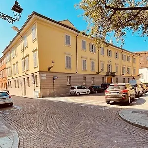 Guest house Palazzo Borgocolonne, Parma